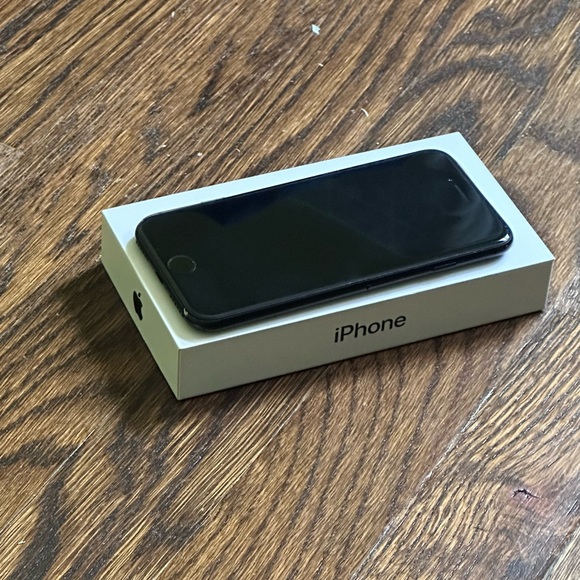 Apple iPhone - Sleek Black Design